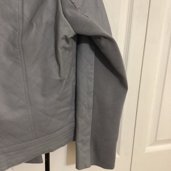 IMAN leather jacket w/removable fur collar *SOLD* - Picture 7 of 7